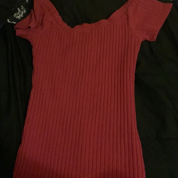 Red rue21 dress for kids. It has wooden buttons going to the bottom. - Picture 3 of 4